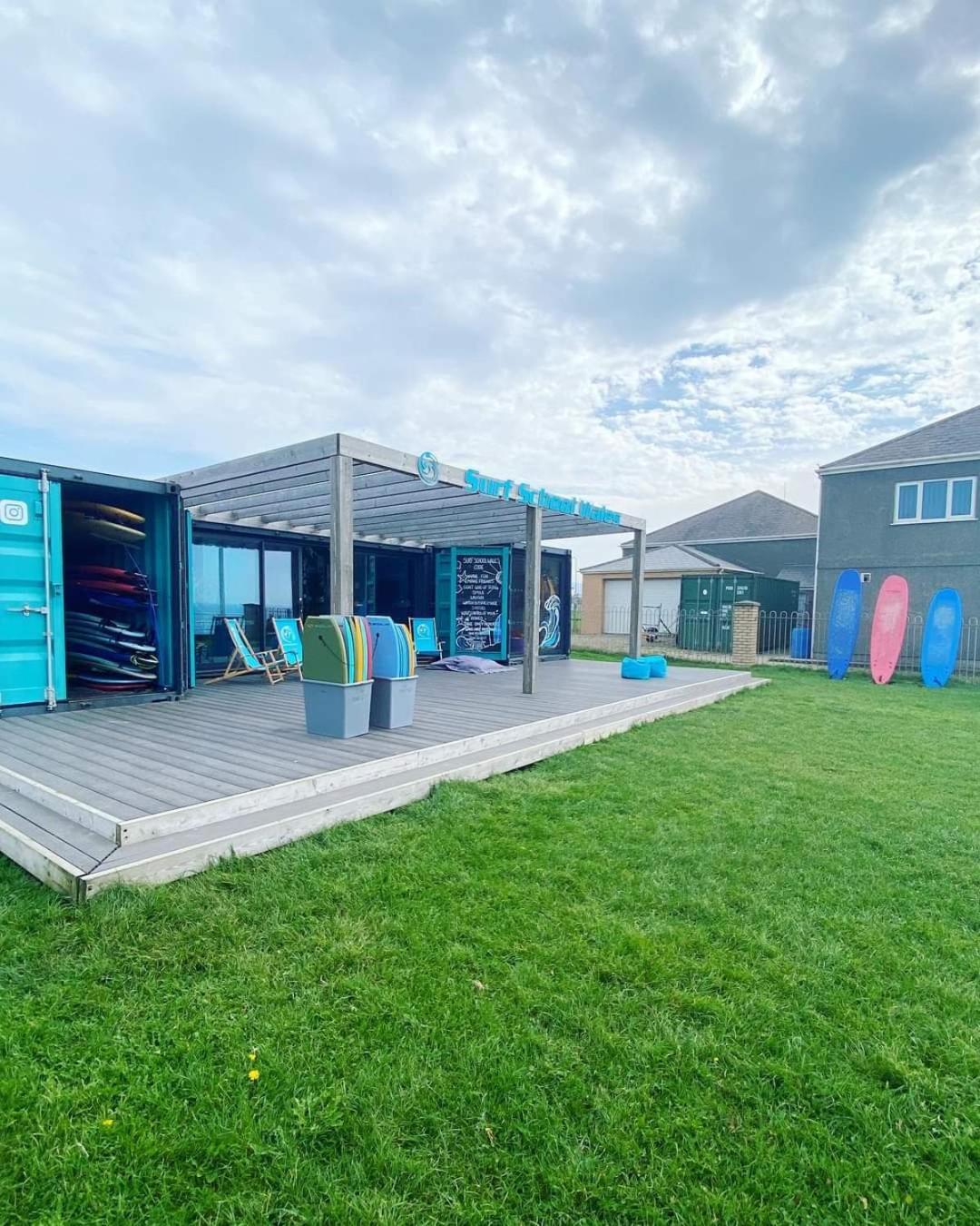 Sea Escape The Tardiis Beachfront Location Aberavon Beach Sea Views Driveway Parking Port Talbot Exteriér fotografie