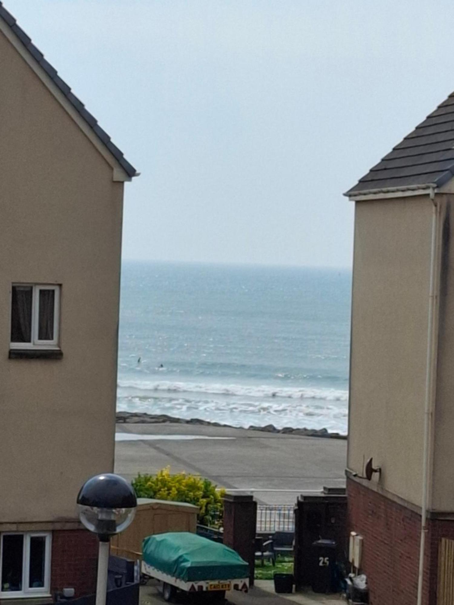 Sea Escape The Tardiis Beachfront Location Aberavon Beach Sea Views Driveway Parking Port Talbot Exteriér fotografie